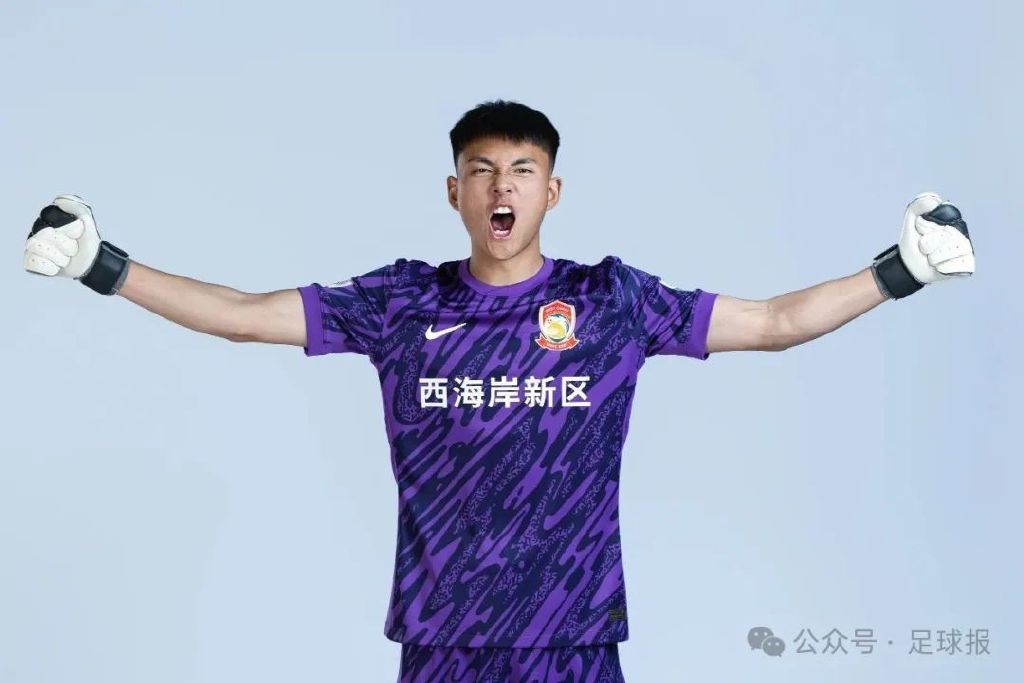 HJC黄金城成为一个峰会的王者相关图片