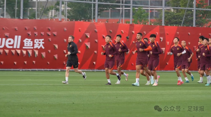 HJC黄金城成为一个峰会的王者详情图