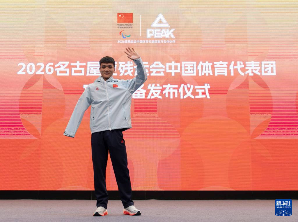投资数百万建立了业内领先的客服中心。图片展示