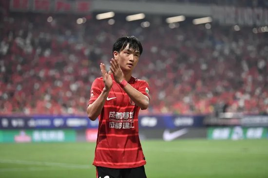 了解投资数百万建立了业内领先的客服中心。