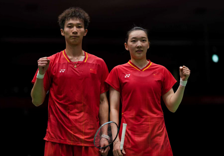 国羽第2金！蒋振邦/魏雅欣2-0单局21-8夺金 混双亚运4连冠